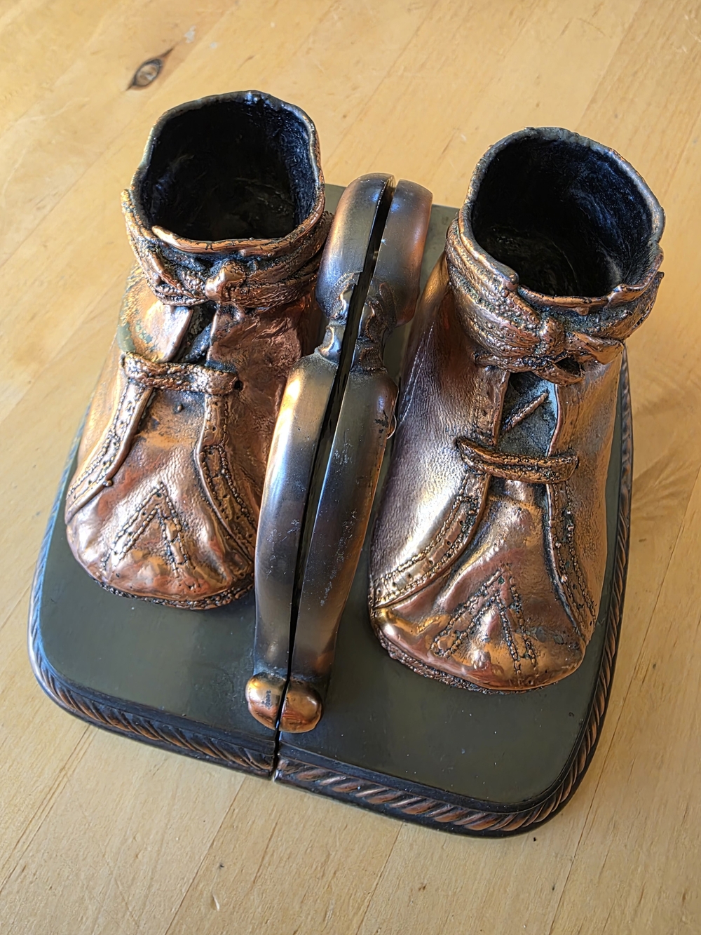 Vintage Bronze Kids Shoes Figurine Decorative Bookend
